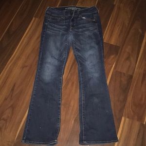 AE Jeans Size 2 Short